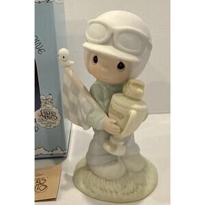 Precious Moments 1984 Members Trust in the Lord to the Finish PM842 With Box